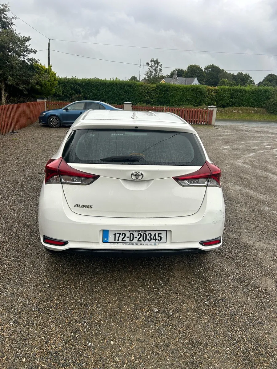 Toyota Auris Van - Image 3