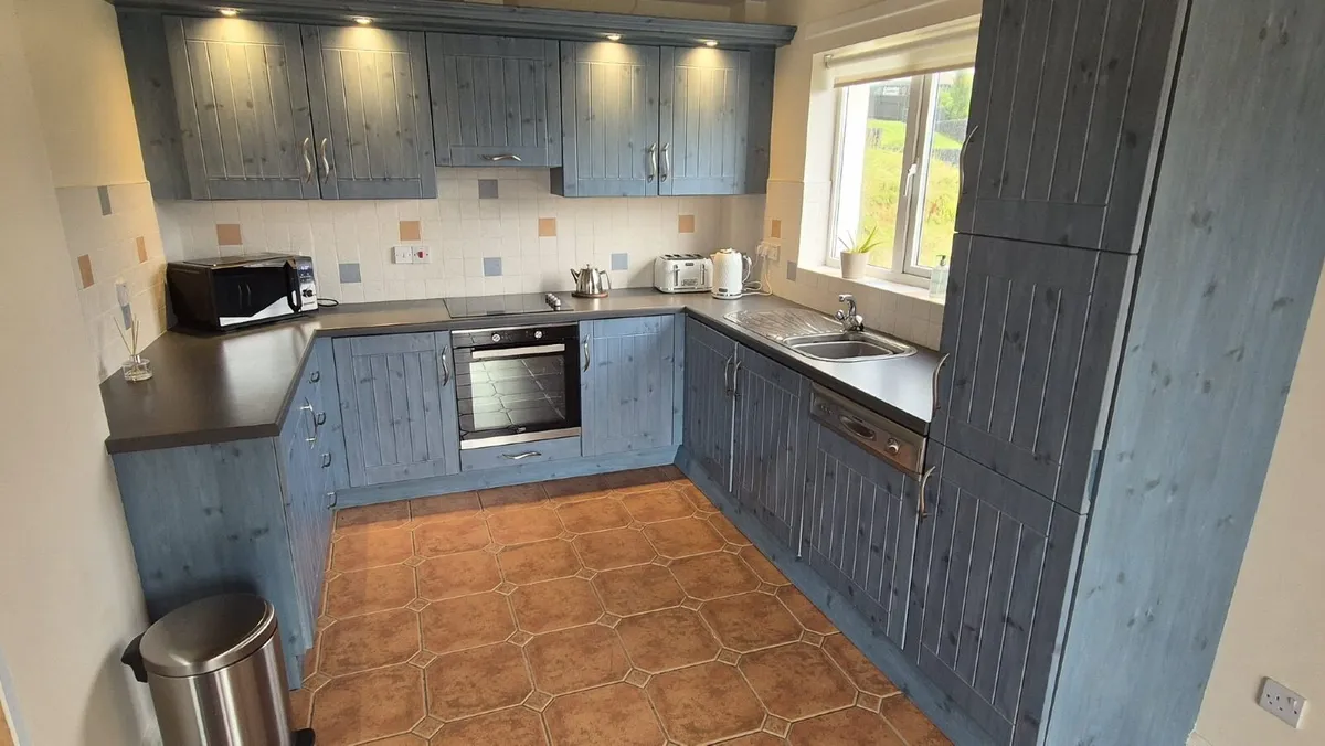 Kitchen - Image 2