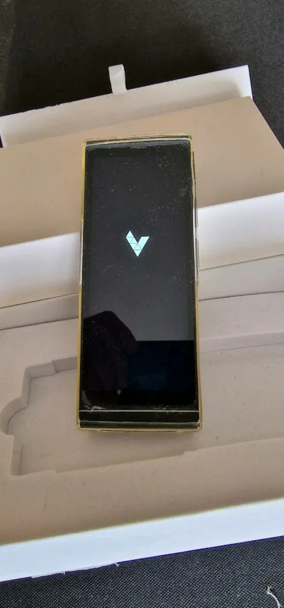 Pocket sized Vasco 4 digital Translator - Image 4
