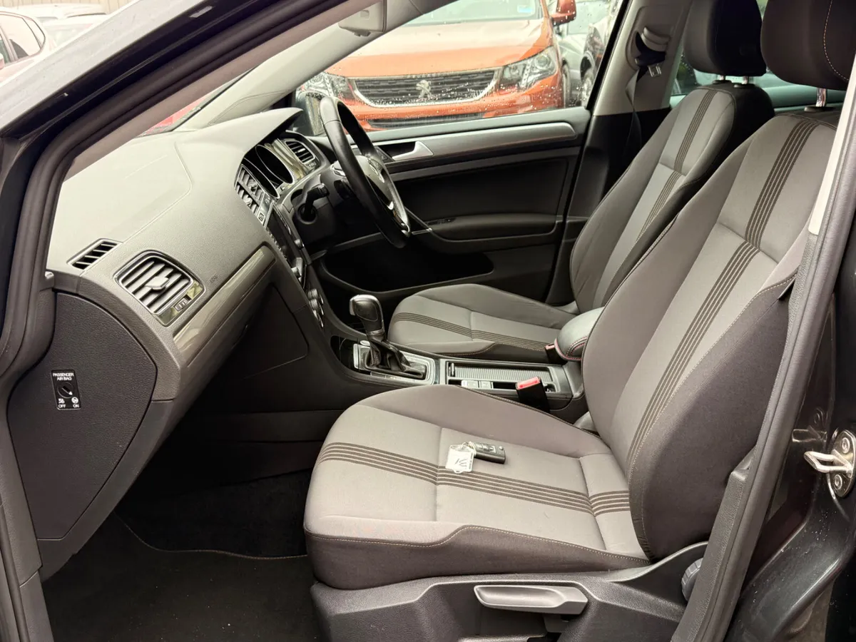 Volkswagen Golf 1.2 Tsi Automatic 2016 - Image 4
