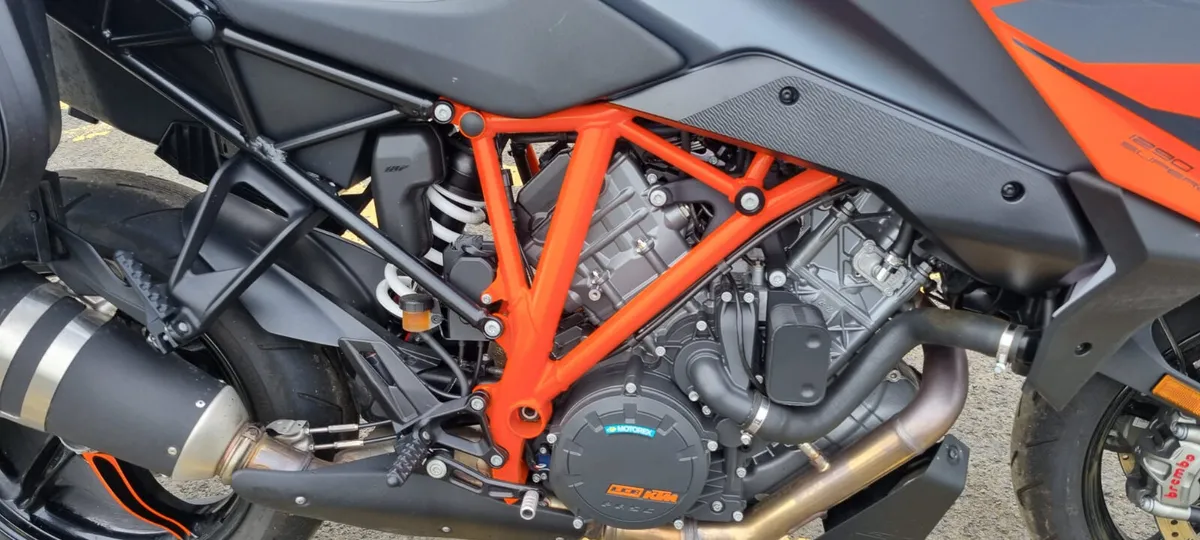 KTM 1290 Superduke GT - Image 4