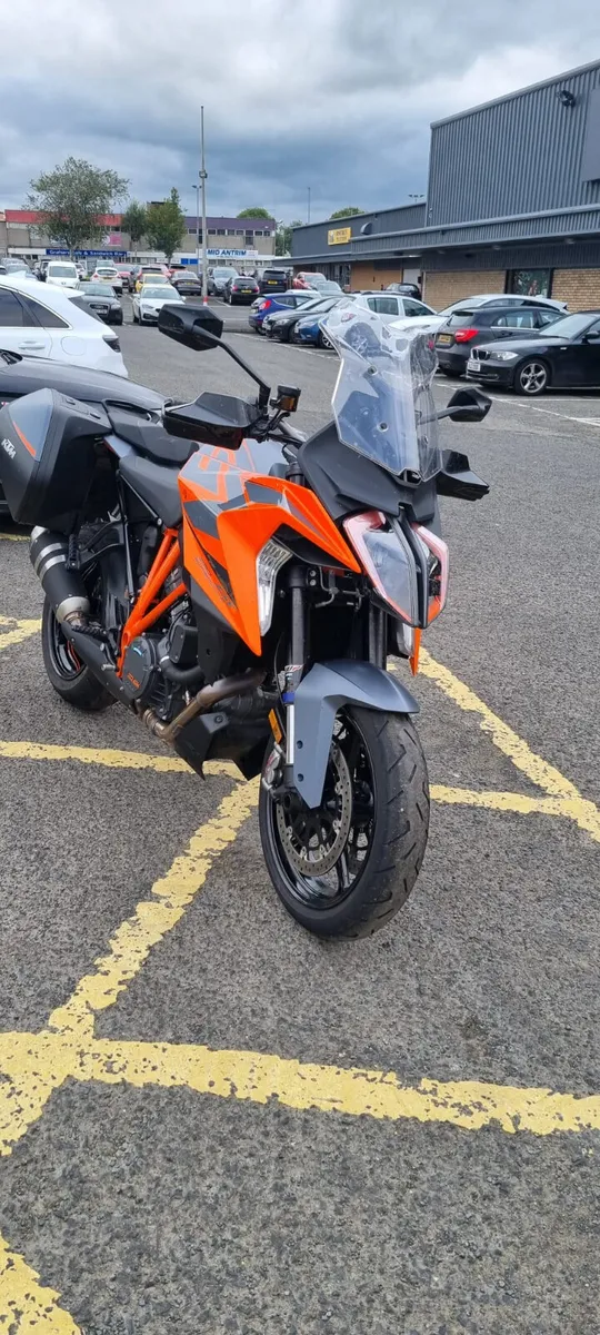 KTM 1290 Superduke GT - Image 3