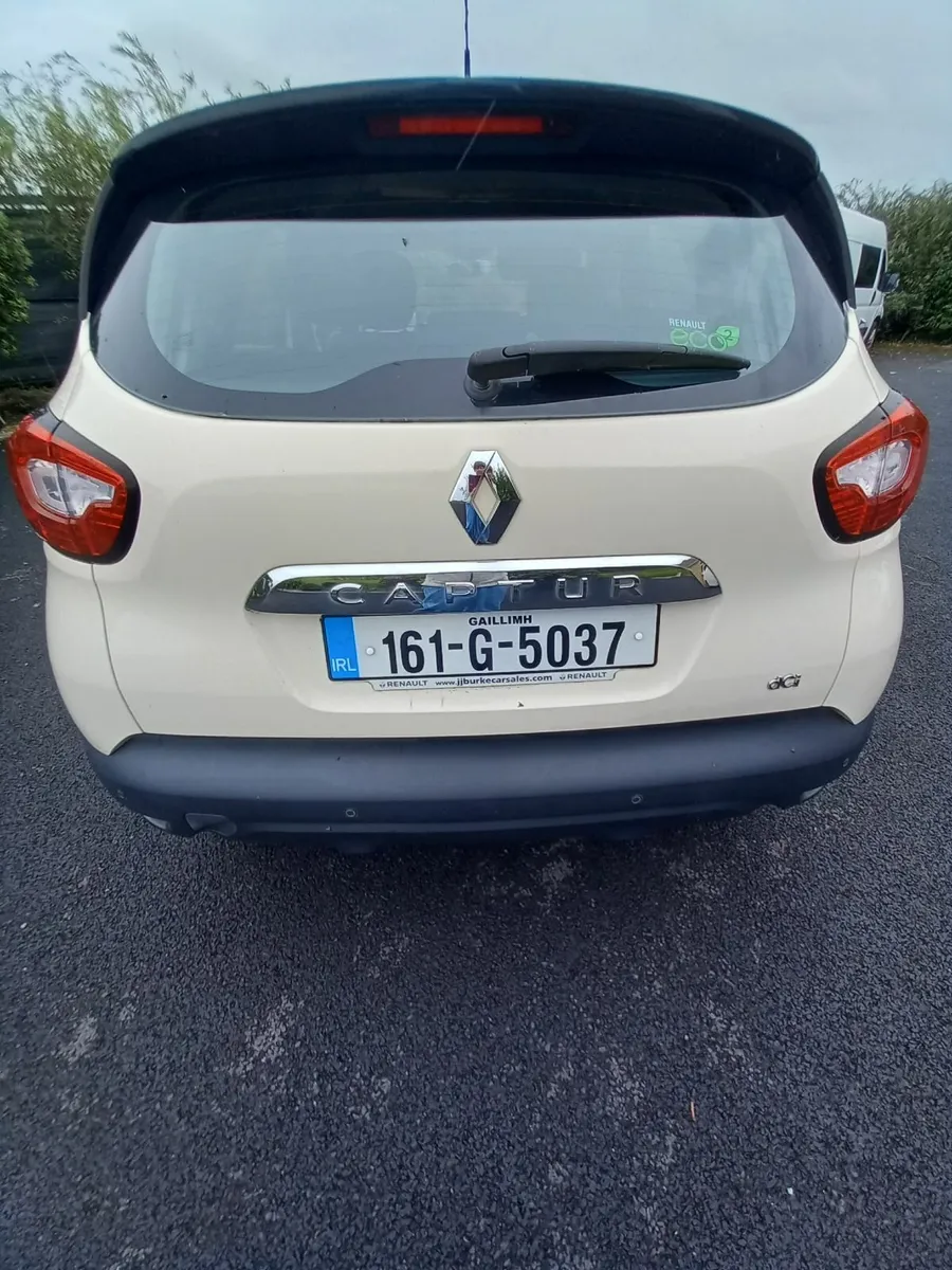 Renault Captur 2016 - Image 2