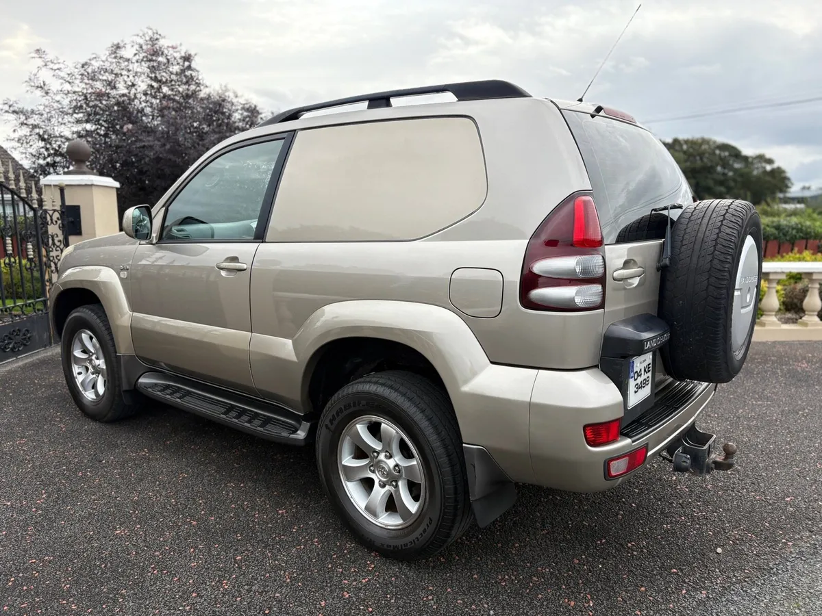 2004 Toyota Landcruiser SWB - Image 4