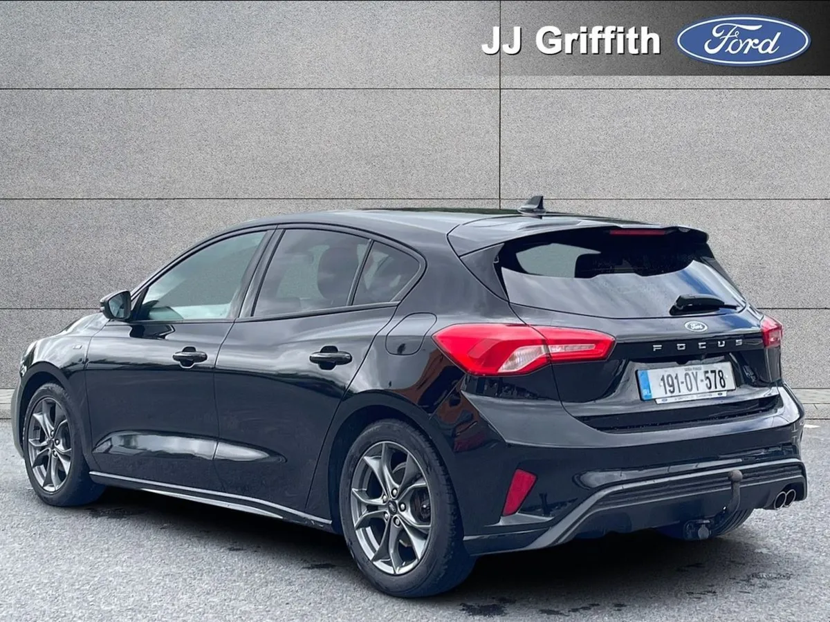 Ford Focus 1.0 Ecoboost 125PS St-line - Image 2