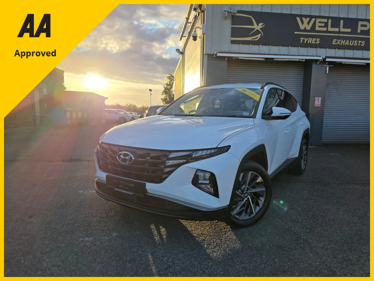 Hyundai Tucson IX35 EXECUTIVE 2WD 5DR - Image 2