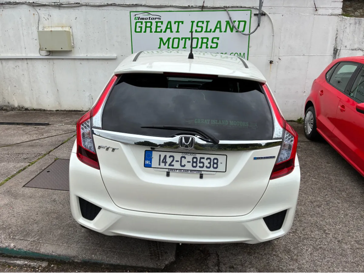 Honda Fit 1.5 petrol hybrid automatic - Image 2
