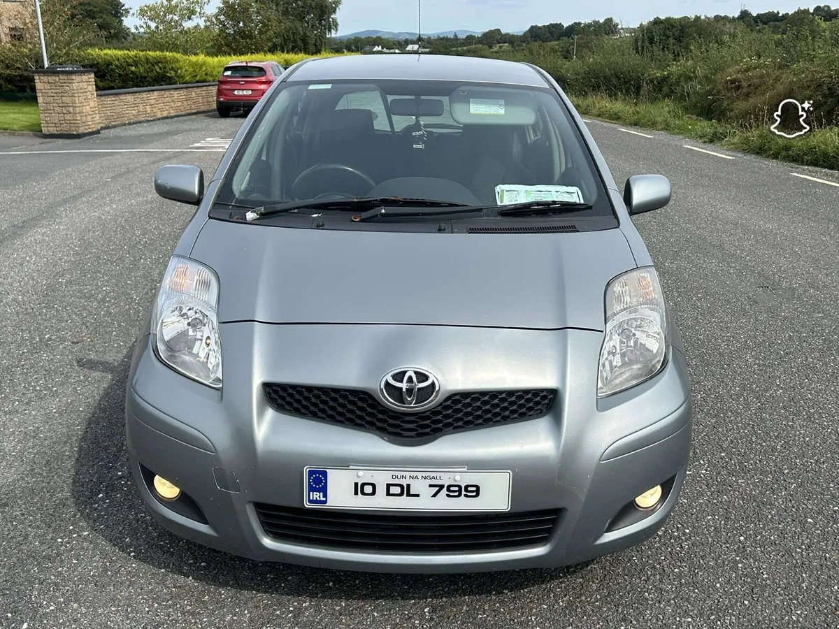 Toyota Yaris 1.4Diesel - Image 4
