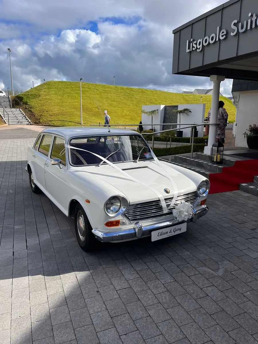 1971 Austin 1800 - Image 1