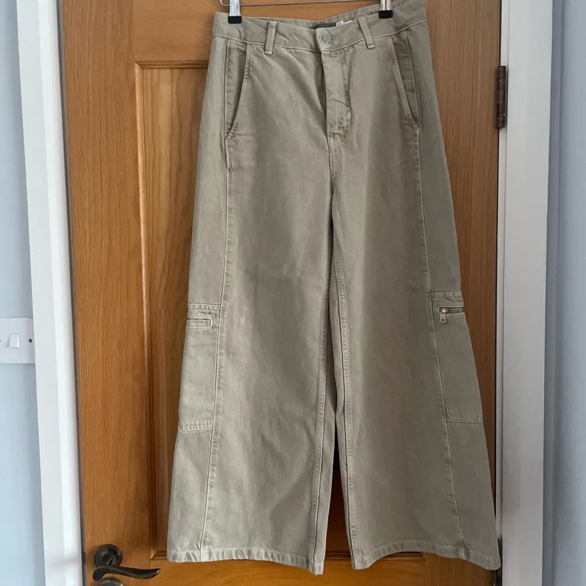 Mint velvet cargo jeans - Image 2