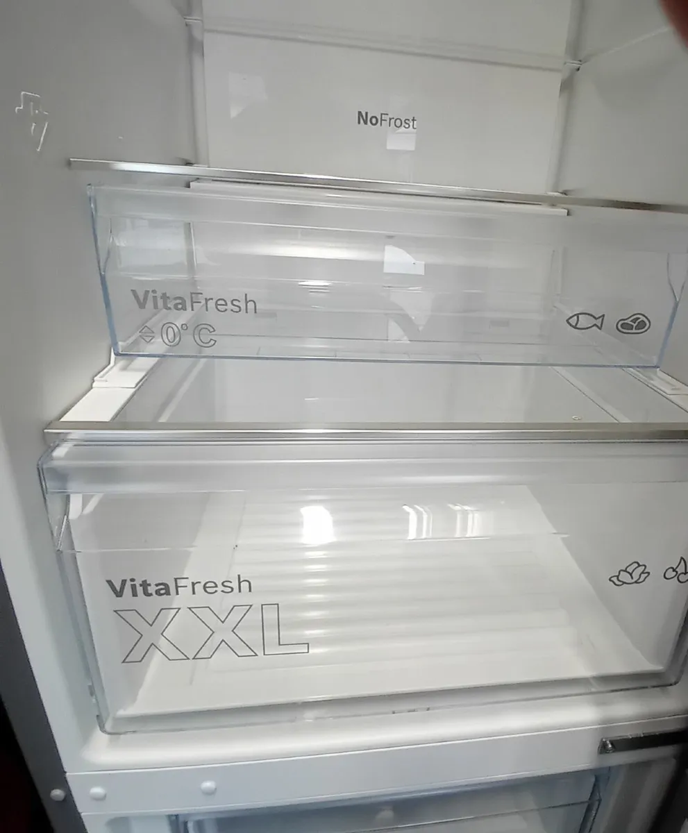 Bosch Fridge Freezer - Image 4