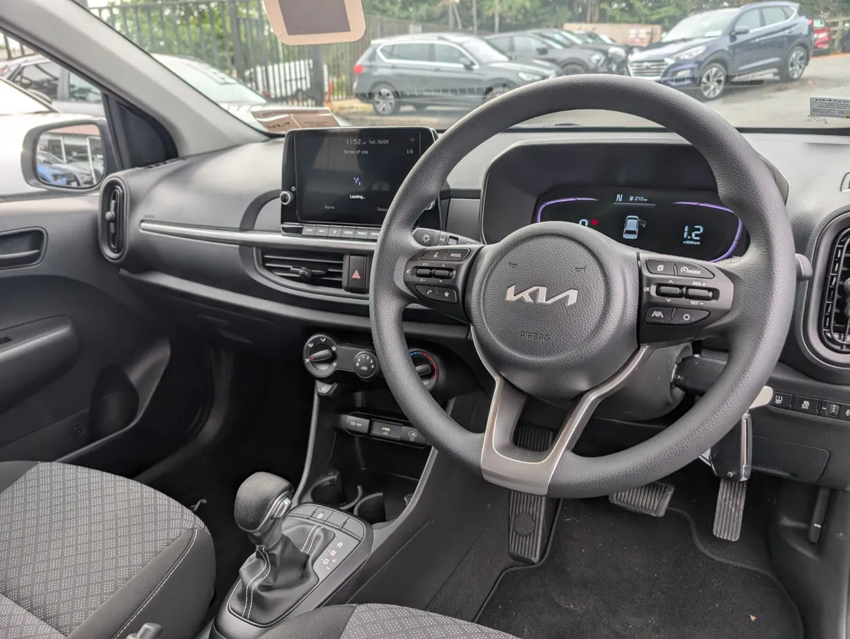 Kia Picanto Automatic  2025 - Image 4
