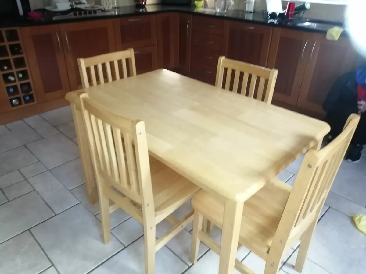 Dining table - Image 3
