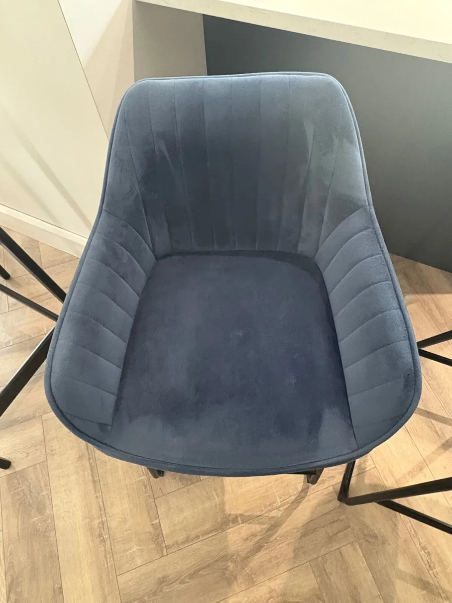 Bar chairs - Image 4