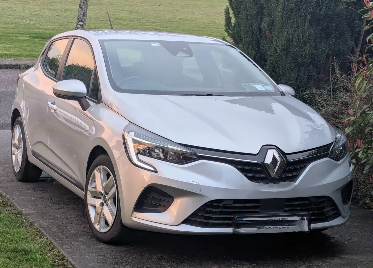 Renault Clio DYNAMIQUE TCE 90 MY21.5 5 5DR - Image 1