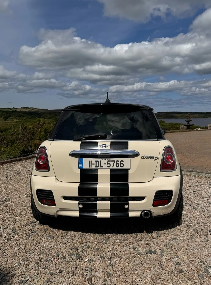 Mini Cooper 2011 - Image 4