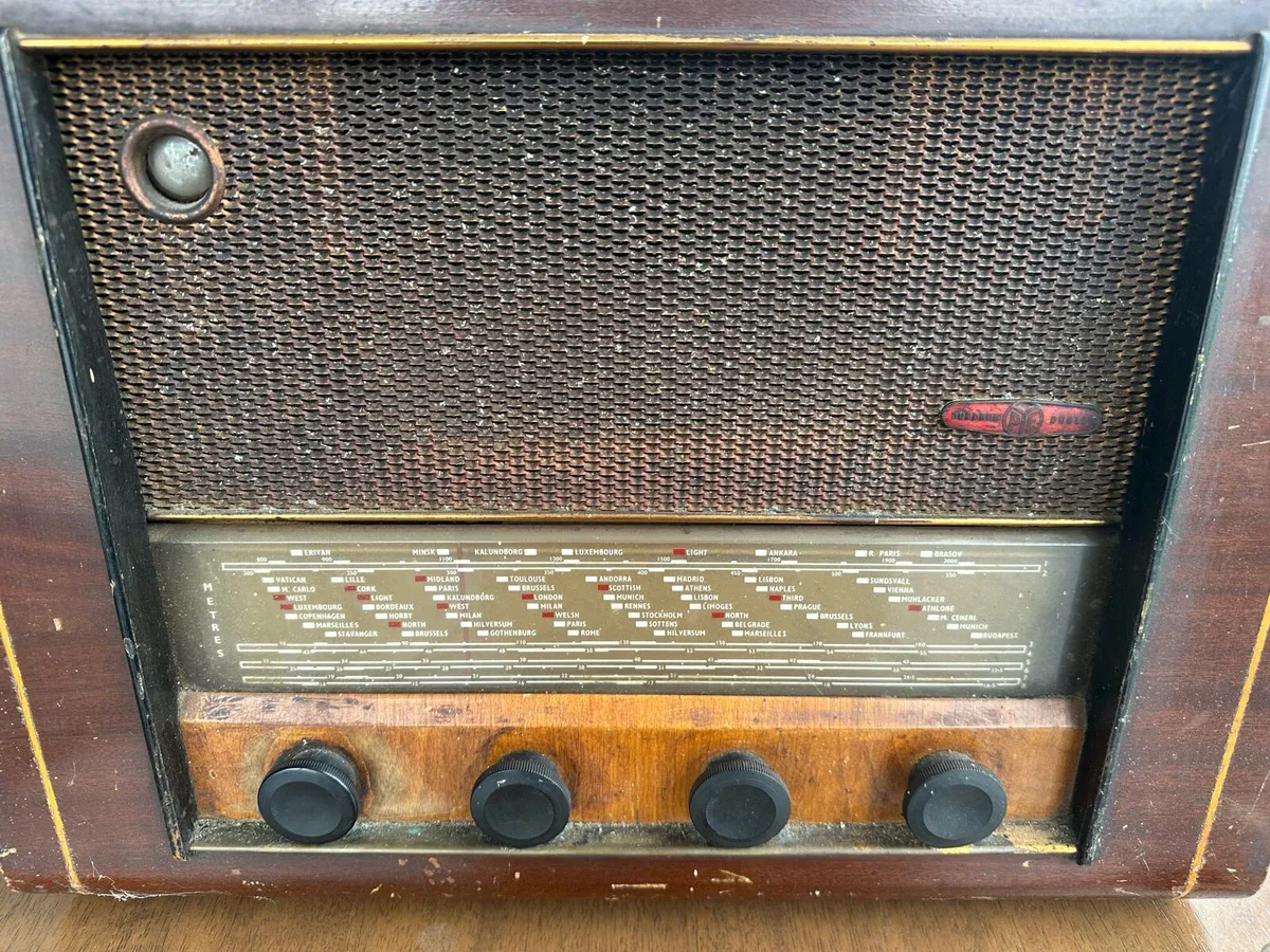 PYE Vintage Radio - Image 3