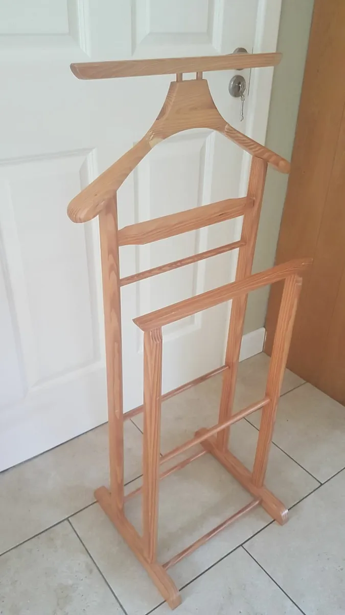 Suit or coat hanger - Image 2