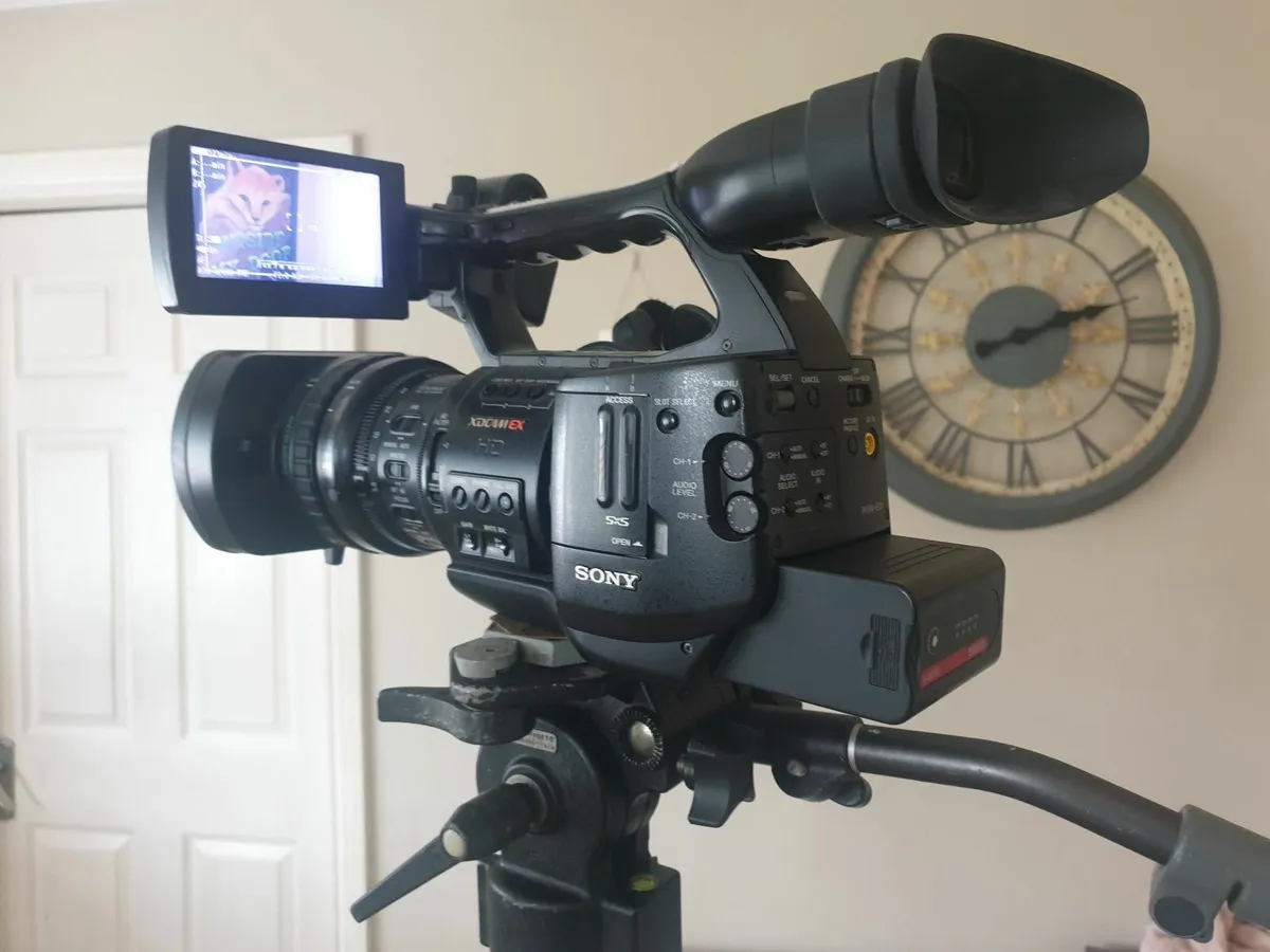 Video Equipment - Image 1