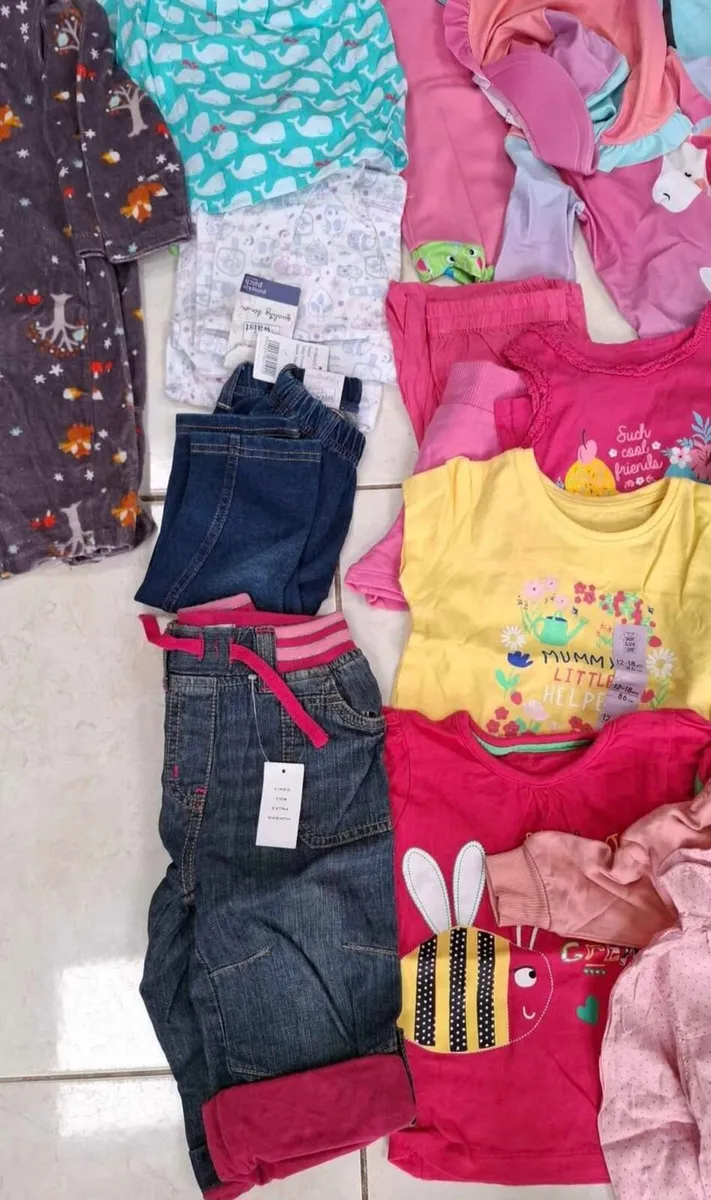Girls clothes bundle age 6-9 months - Image 3