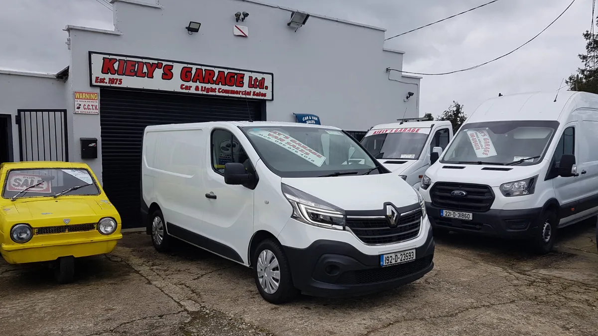 Renault Trafic 192D 2.0LT NEW MODEL 60KM VAT INVOI - Image 1