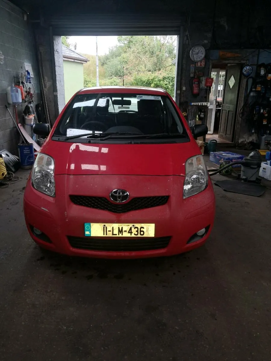 Toyota Yarus 2011 - Image 1