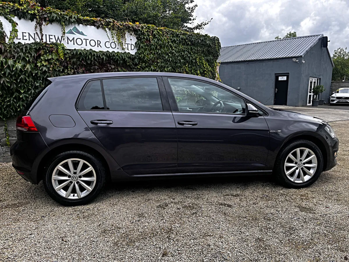 2016 Volkswagen Golf Lounge Sunroof Sat Nav Camera - Image 3