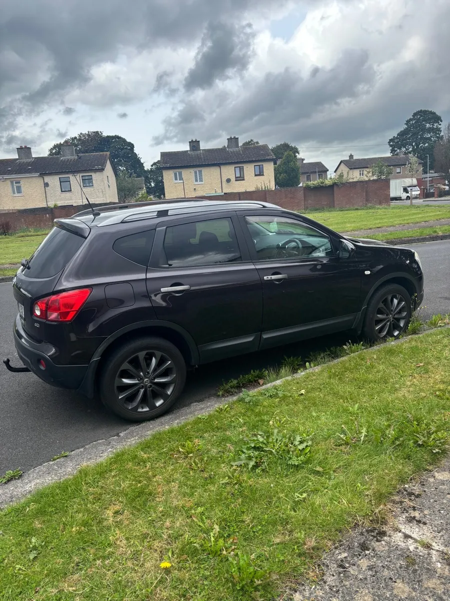 Nissan Qashqai 2011 - Image 1