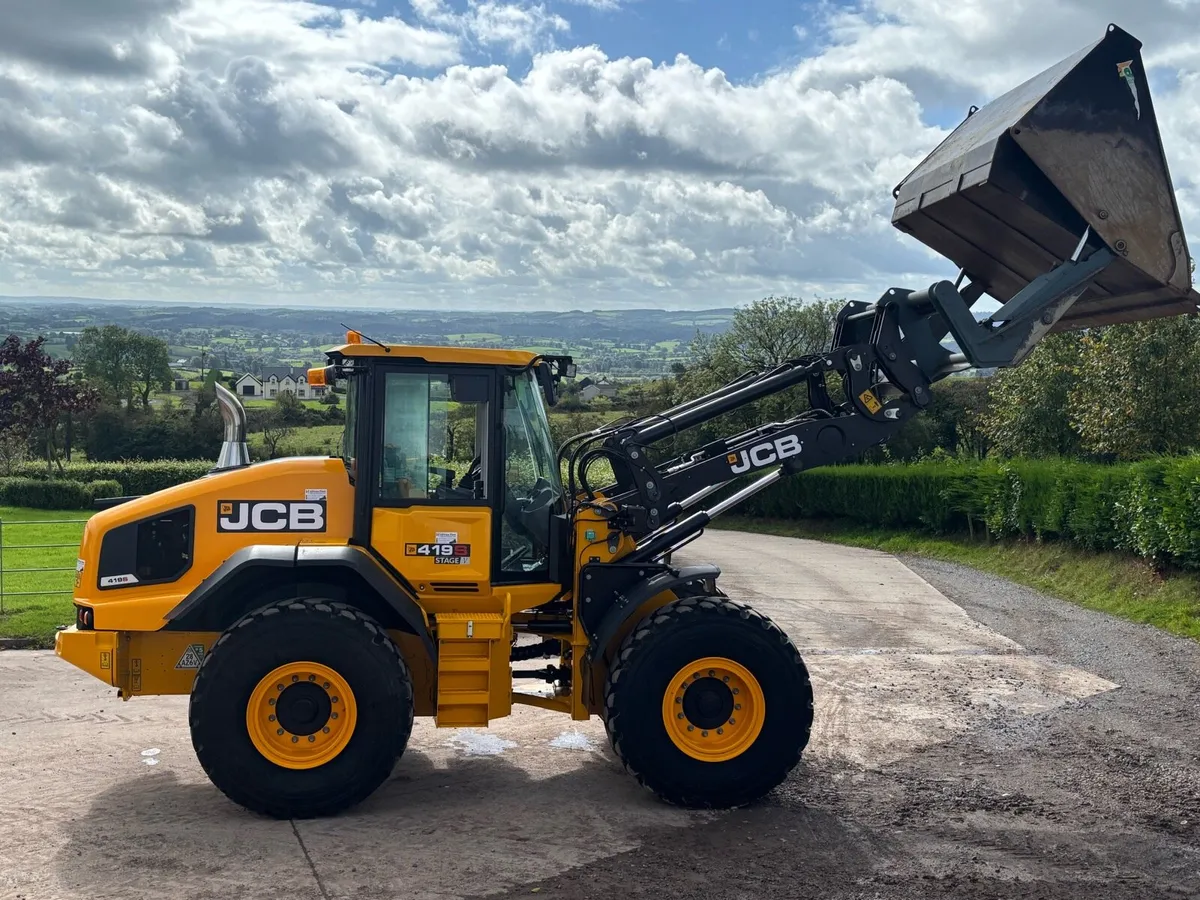 JCB 419S Loading Shovel - Image 3