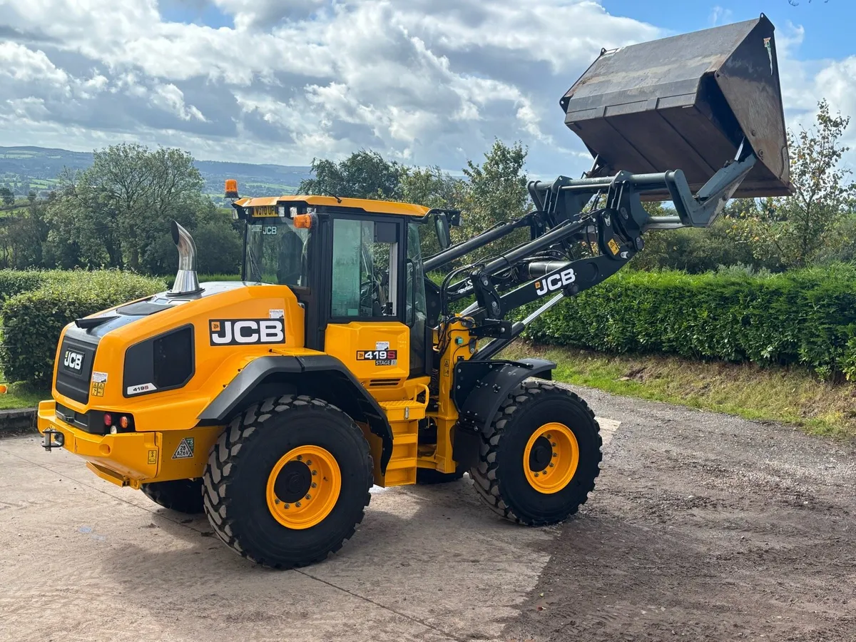 JCB 419S Loading Shovel - Image 4