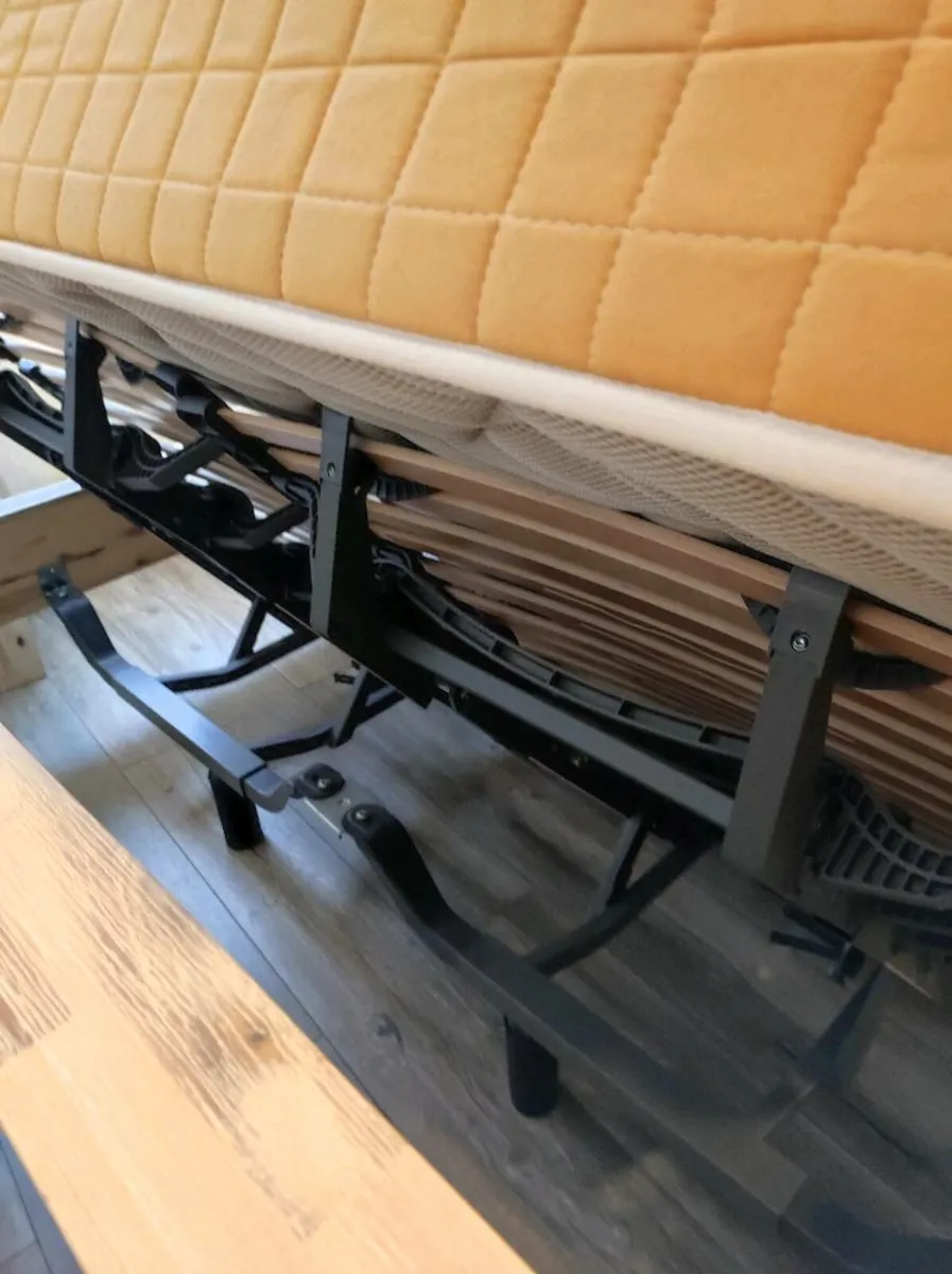 Bed - Image 4