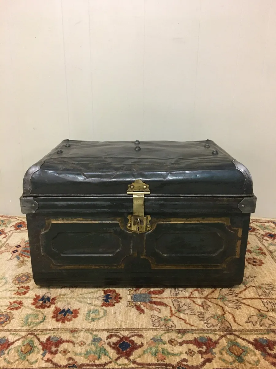 Vintage Metal Trunk - Image 2
