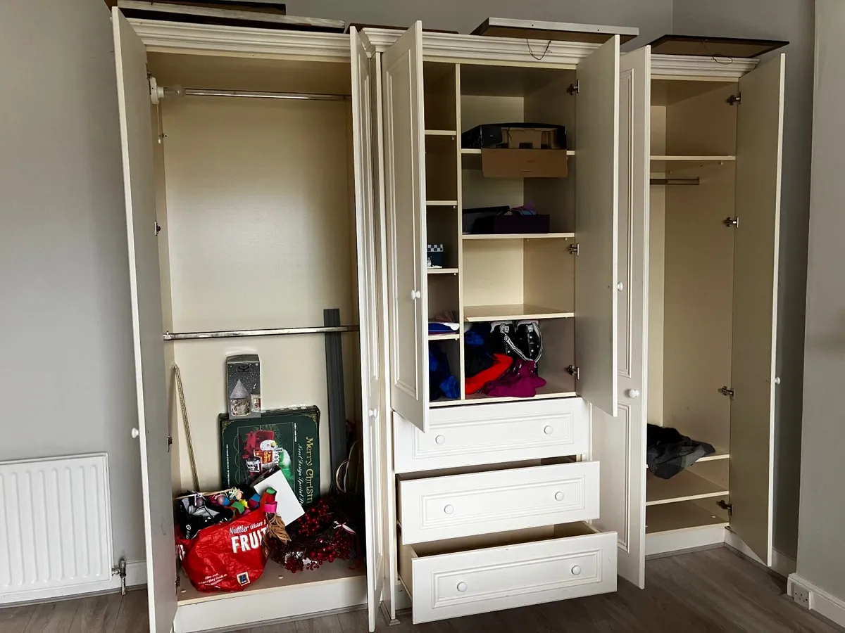 Wardrobe - Image 2