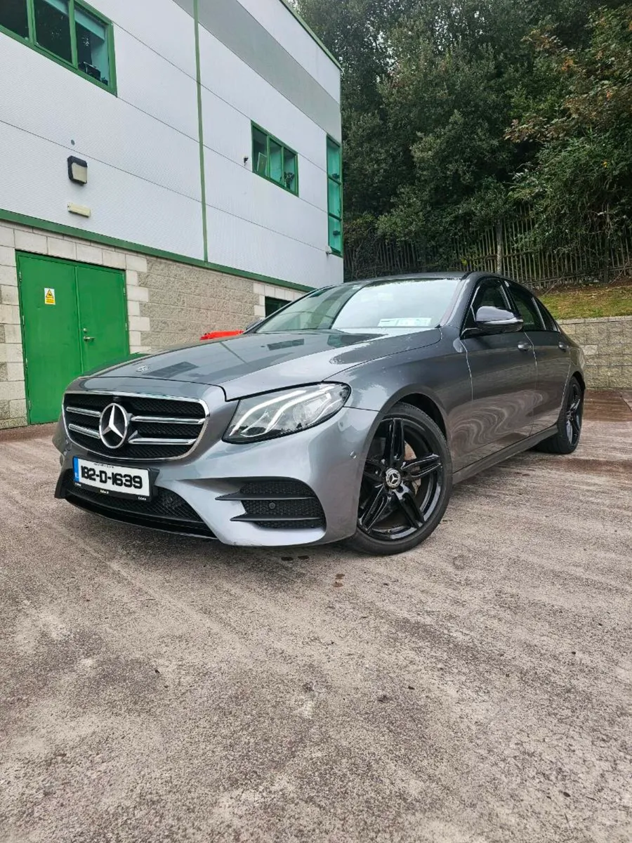 Mercedes e220d amg line - Image 1