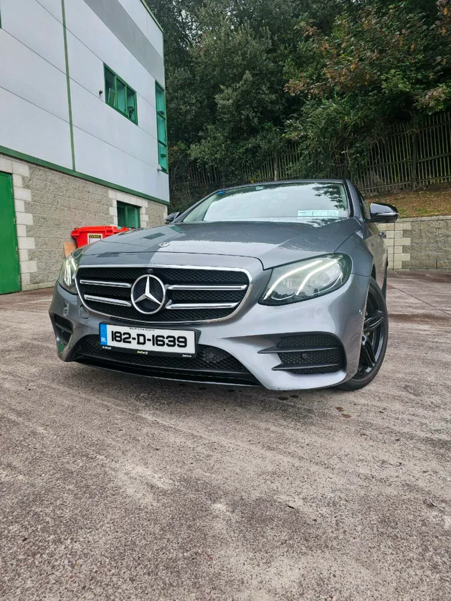 Mercedes e220d amg line - Image 3