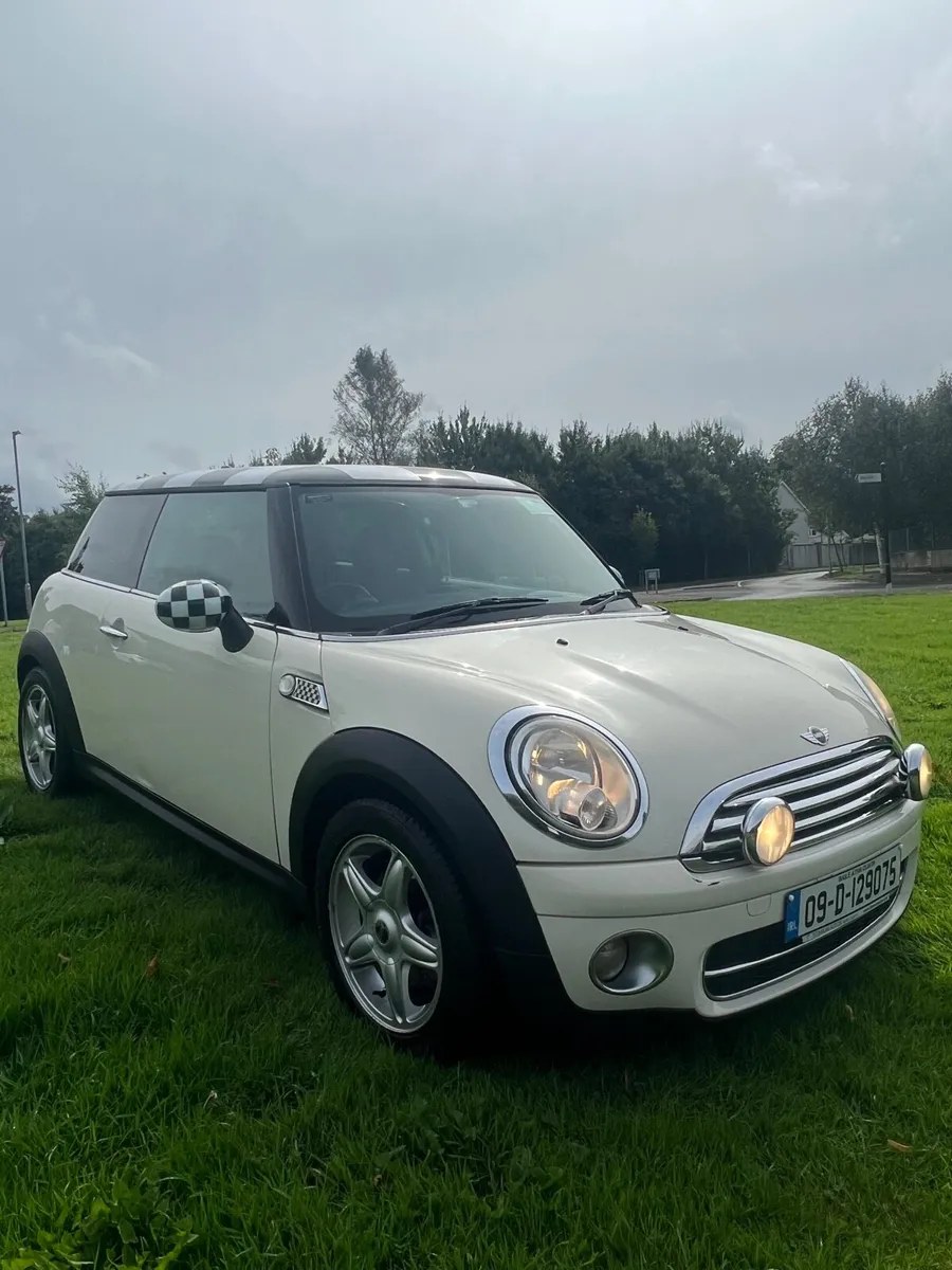 2009 MINI COOPER 1.6 DIESEL JUST PASS NCT - Image 2
