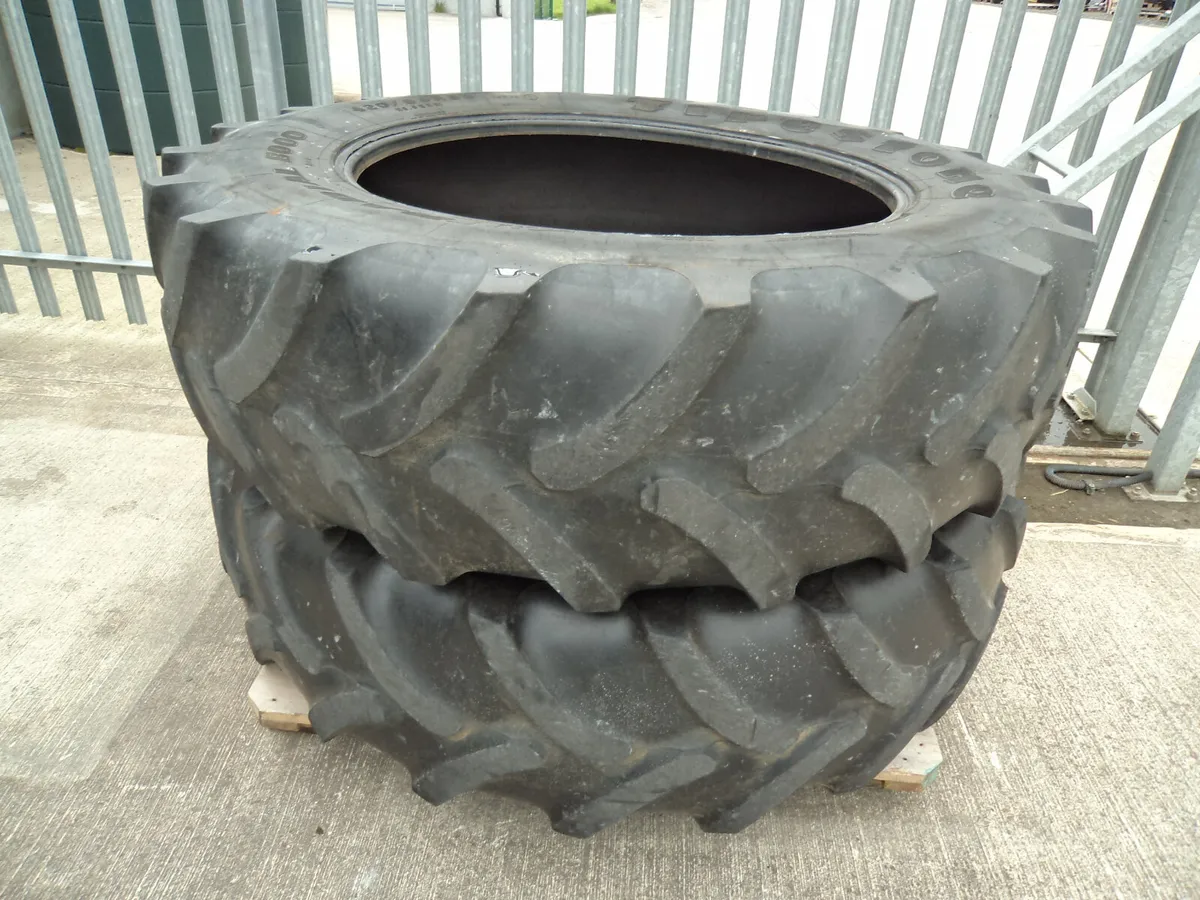 2 X Firestone Tyres - Image 1
