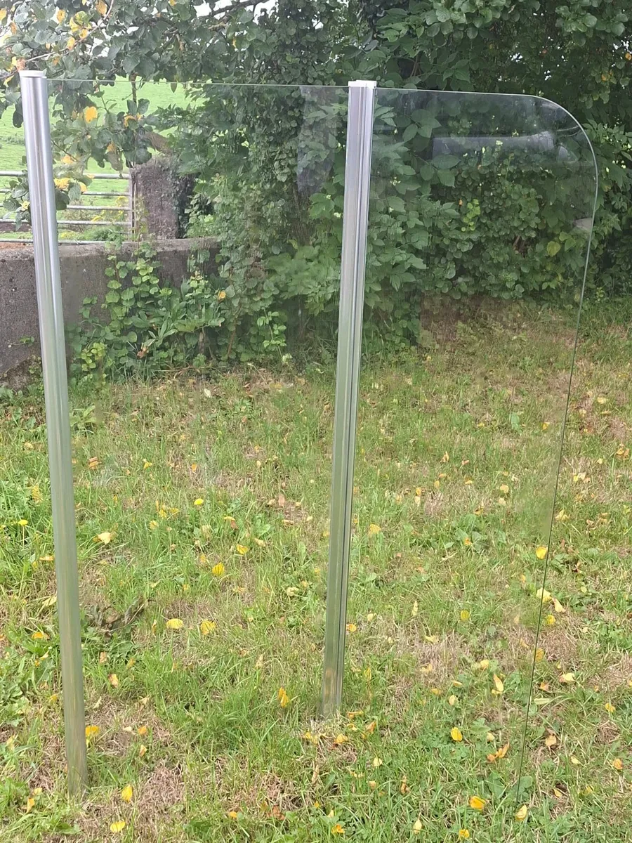 Glass bath panel foldable - Image 2