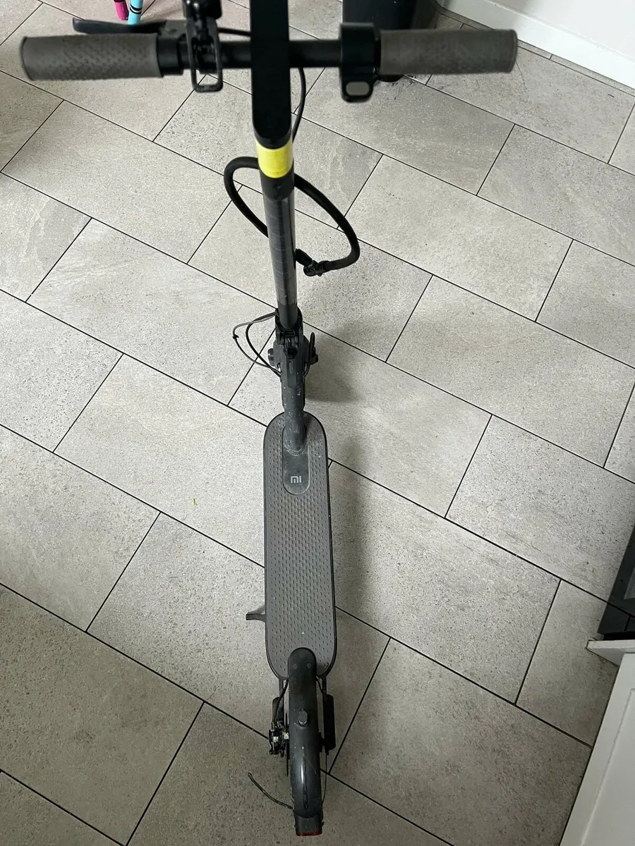 Electric Scooter - Image 2