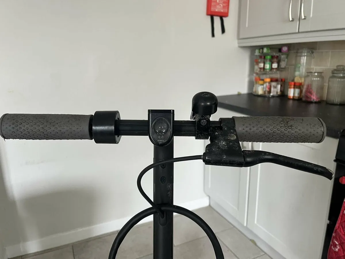 Electric Scooter - Image 4