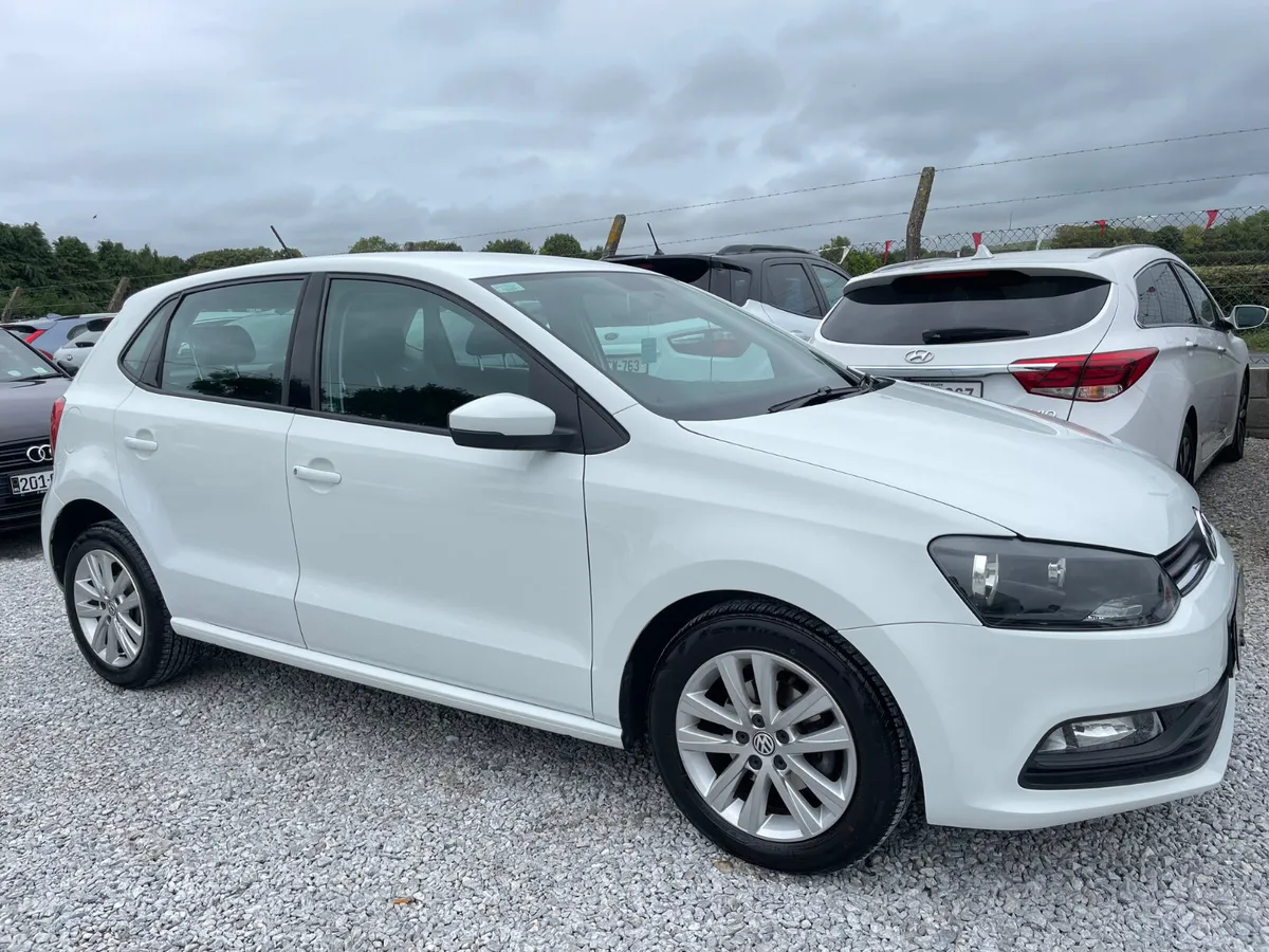 Volkswagen Polo 1.0 - Image 1