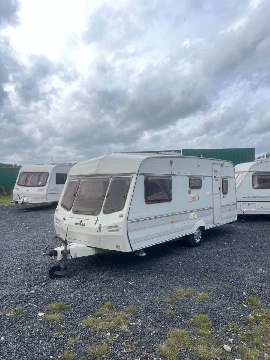 Lunar 5 Berth Starter Caravan For Sale - Image 1