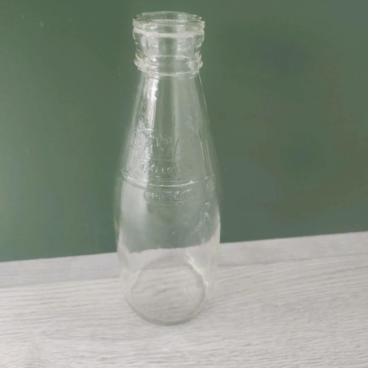 50+yrs Milk Glass bottles x6 - Image 2