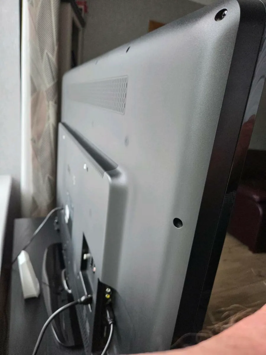 TV - Image 1