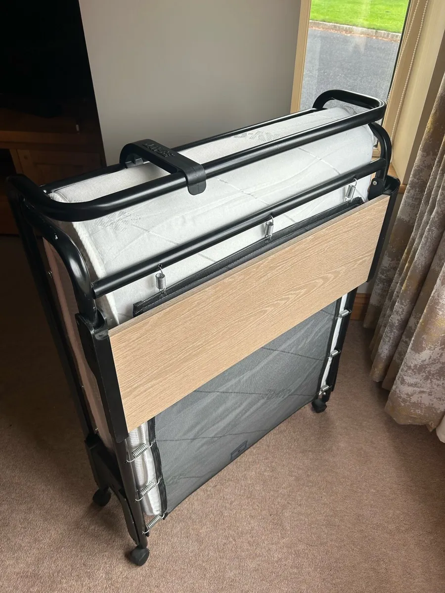Folding guest bed (single) - Image 1