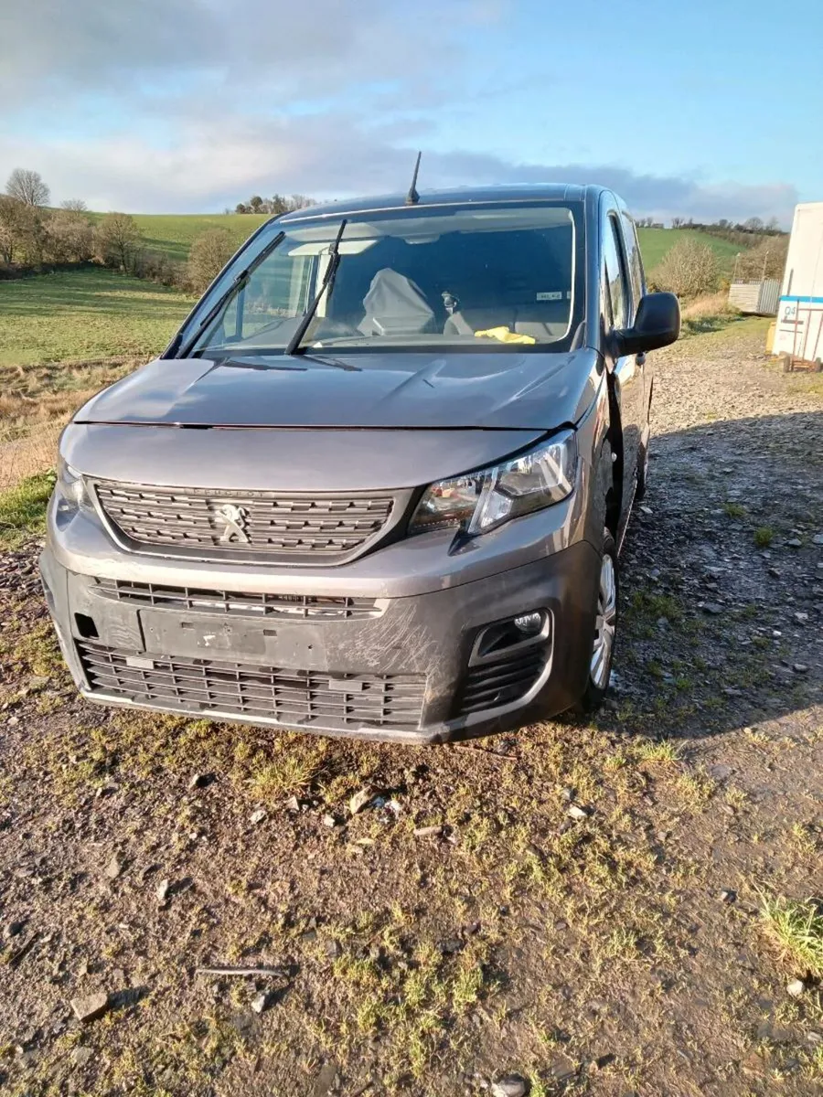 2021 Peugeot partner - Image 1