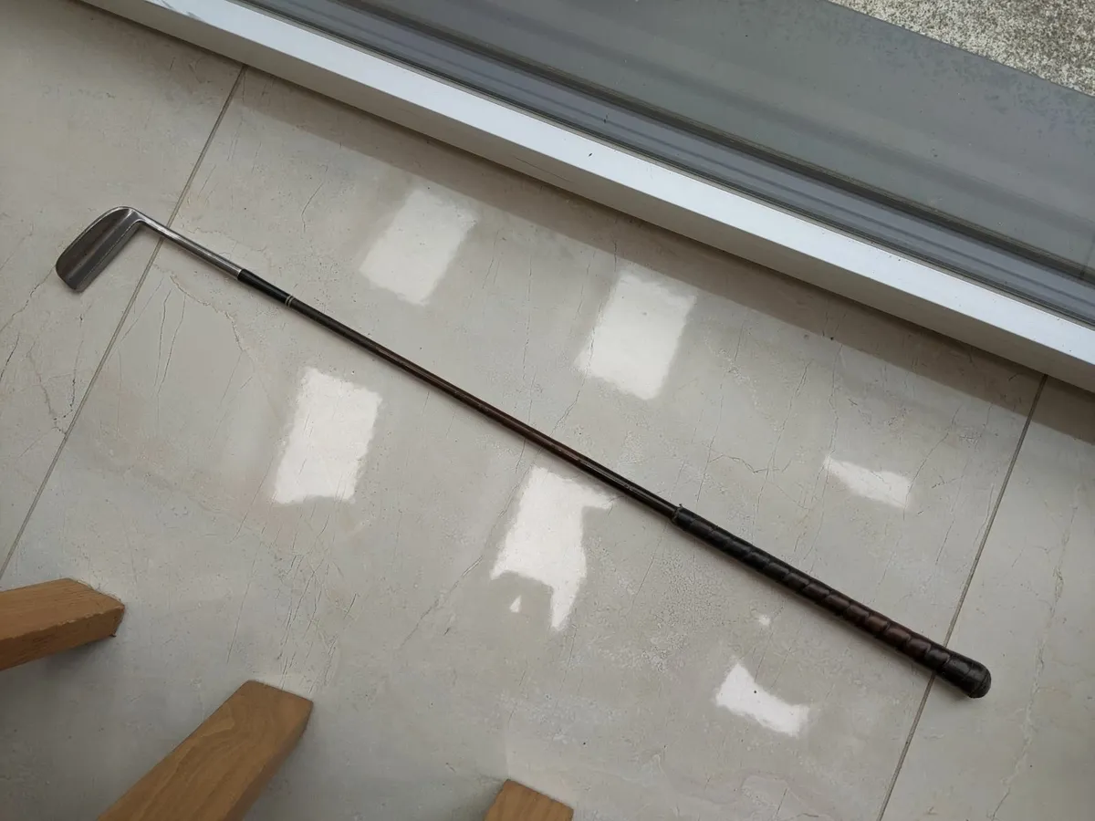 Robert Forgan Putter - Image 3