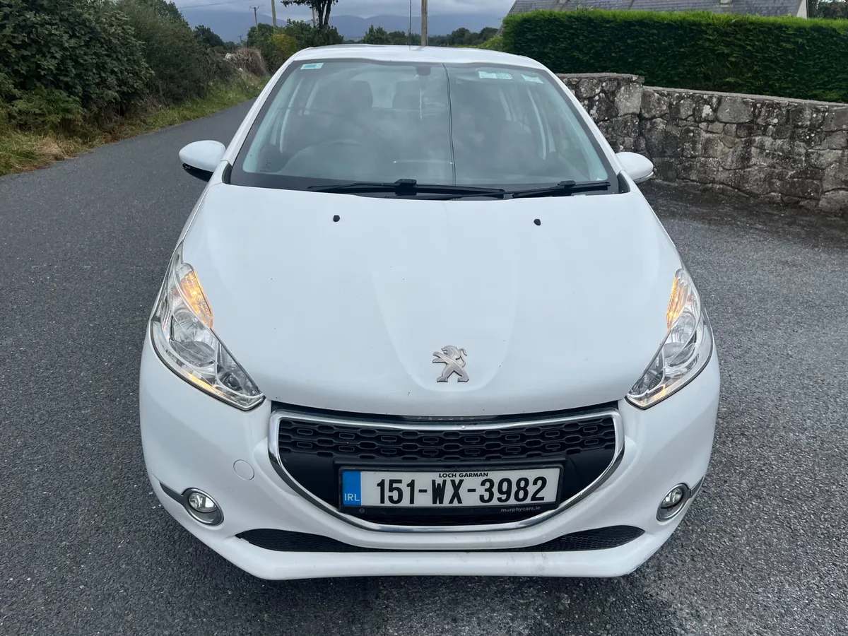 Peugeot 208 2015 1/2, - Image 2