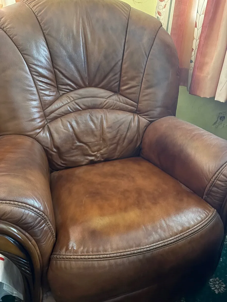 Couch and Armchairs - Image 3