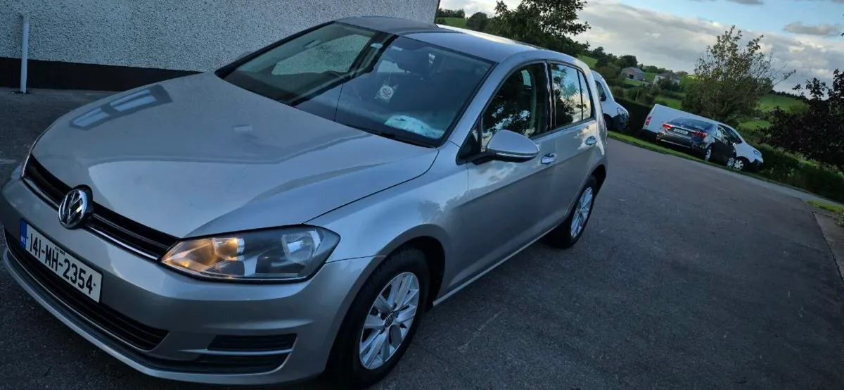2014 VOLKSWAGEN Golf - Image 3